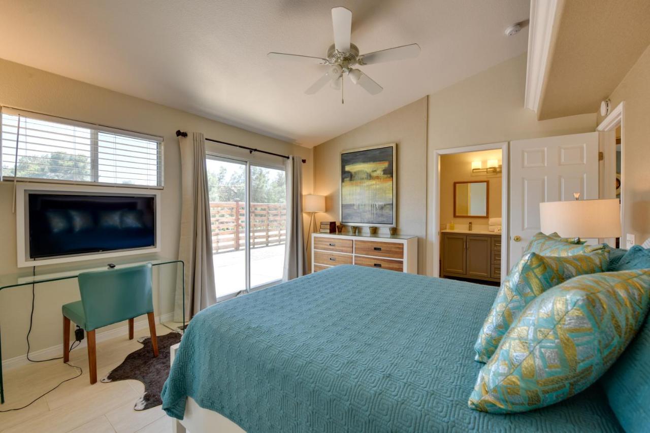 Updated Abode 22 Mi To Joshua Tree National Park! Morongo Valley Exterior foto