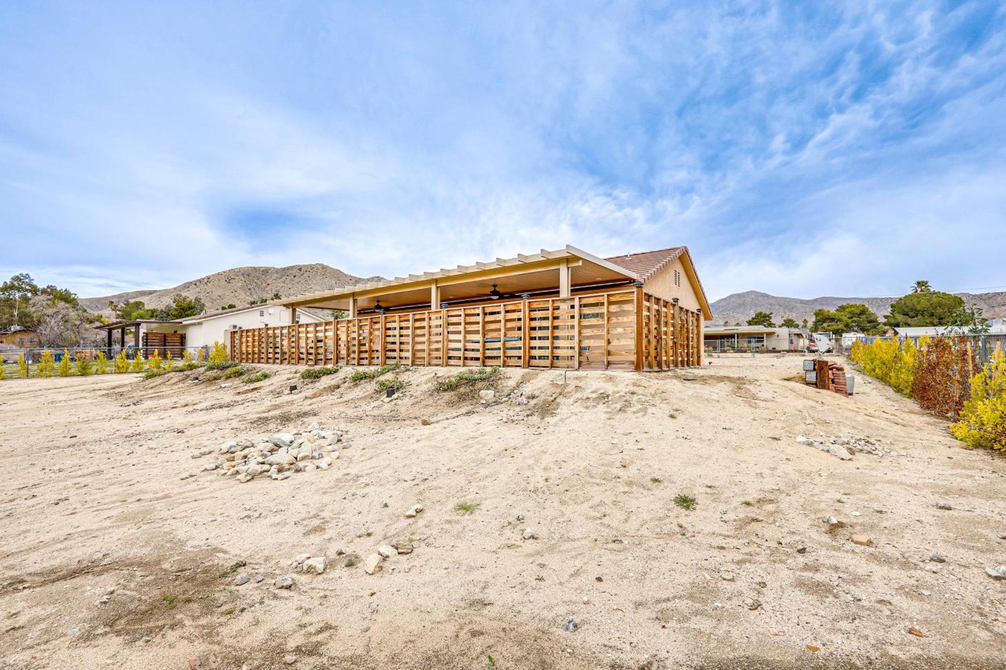 Updated Abode 22 Mi To Joshua Tree National Park! Morongo Valley Exterior foto